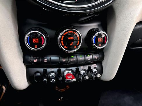 Used 2023 MINI Cooper S w/ Signature Upholstery Package FWD image 34
