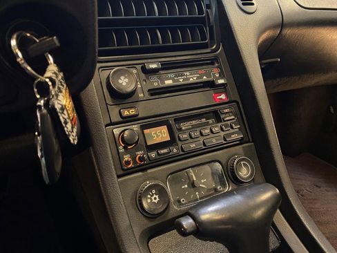 Used 1994 Porsche 928 GTS RWD image 33