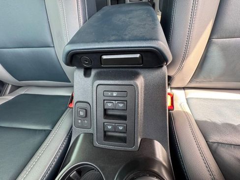 Used 2021 Ford Bronco First Edition AWD/4WD image 29