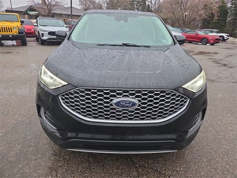 Certified 2023 Ford Edge SEL image 2
