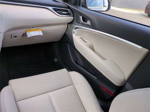 New 2026 Genesis G70 2.5T image 15