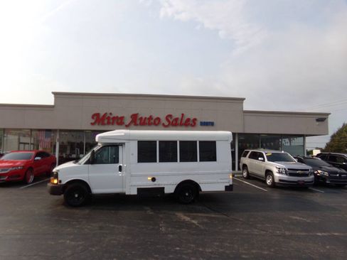 Used 2012 Chevrolet Express 3500 w/ School Bus Package RWD image 1