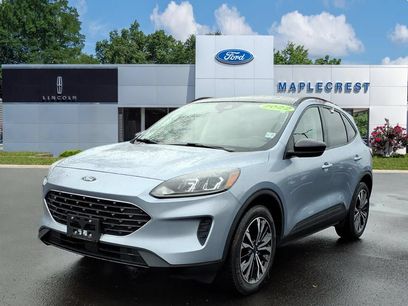 Certified 2022 Ford Escape SE w/ SE Sport Appearance Package