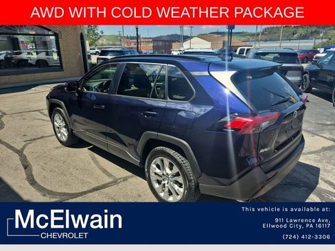 Used 2019 Toyota RAV4 XLE Premium w/ Cold Weather Package AWD/4WD image 13