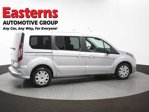 Used 2022 Ford Transit Connect XLT FWD image 41