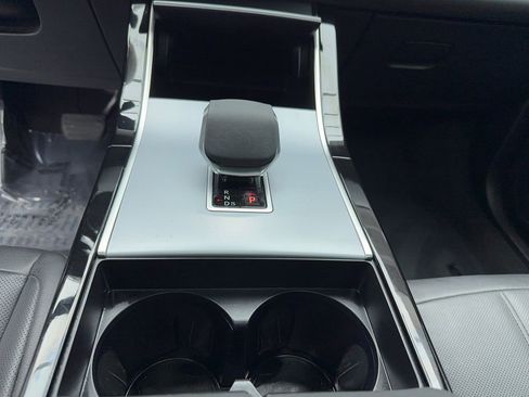 Used 2025 Land Rover Range Rover Evoque S image 30