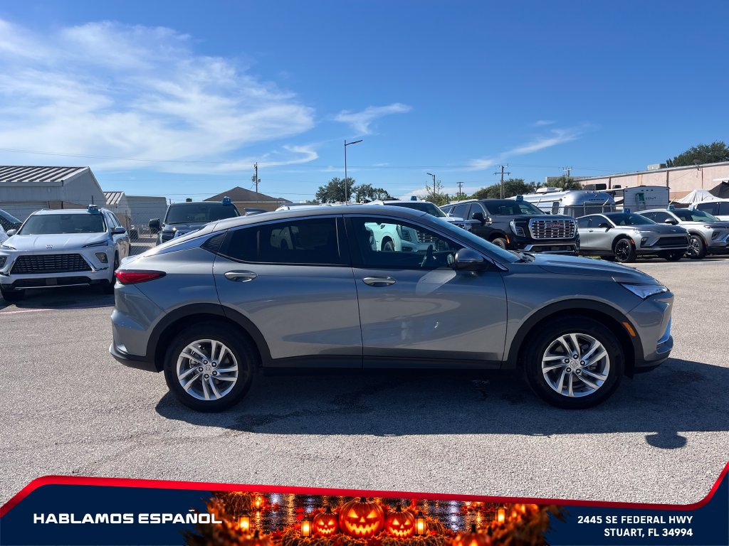 New 2026 Buick Envista Sport Touring w/ Convenience I Package FWD image 8