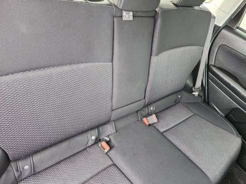 Used 2017 Subaru Forester 2.5i Premium w/ All-Weather Package image 18