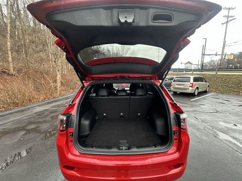 Used 2023 Jeep Compass Limited image 22