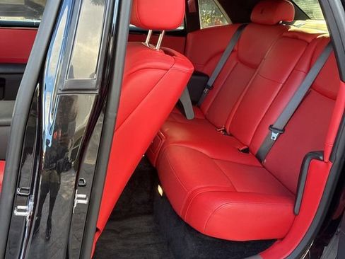 Used 2019 Rolls-Royce Ghost image 7