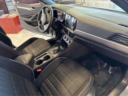 Used 2023 Volkswagen Jetta Sport FWD image 30