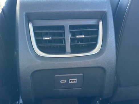 Used 2023 Chevrolet Blazer LT image 30