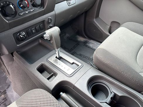 Used 2008 Nissan Xterra SE w/ Supplemental Air Bag Pkg AWD/4WD image 31
