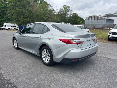 Used 2025 Toyota Camry LE FWD image 3