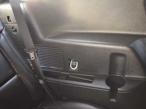 Used 2023 Ford Explorer XLT w/ Equipment Group 202A image 39