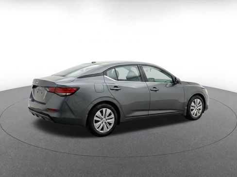 Used 2025 Nissan Sentra S FWD image 11