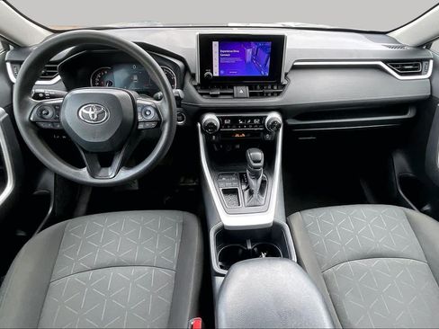 Used 2024 Toyota RAV4 XLE FWD image 15