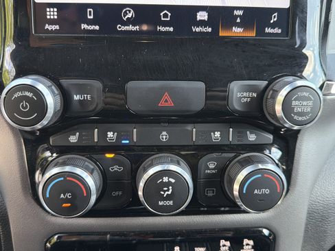 Used 2022 RAM 1500 Laramie w/ Sport Appearance Package RWD image 9