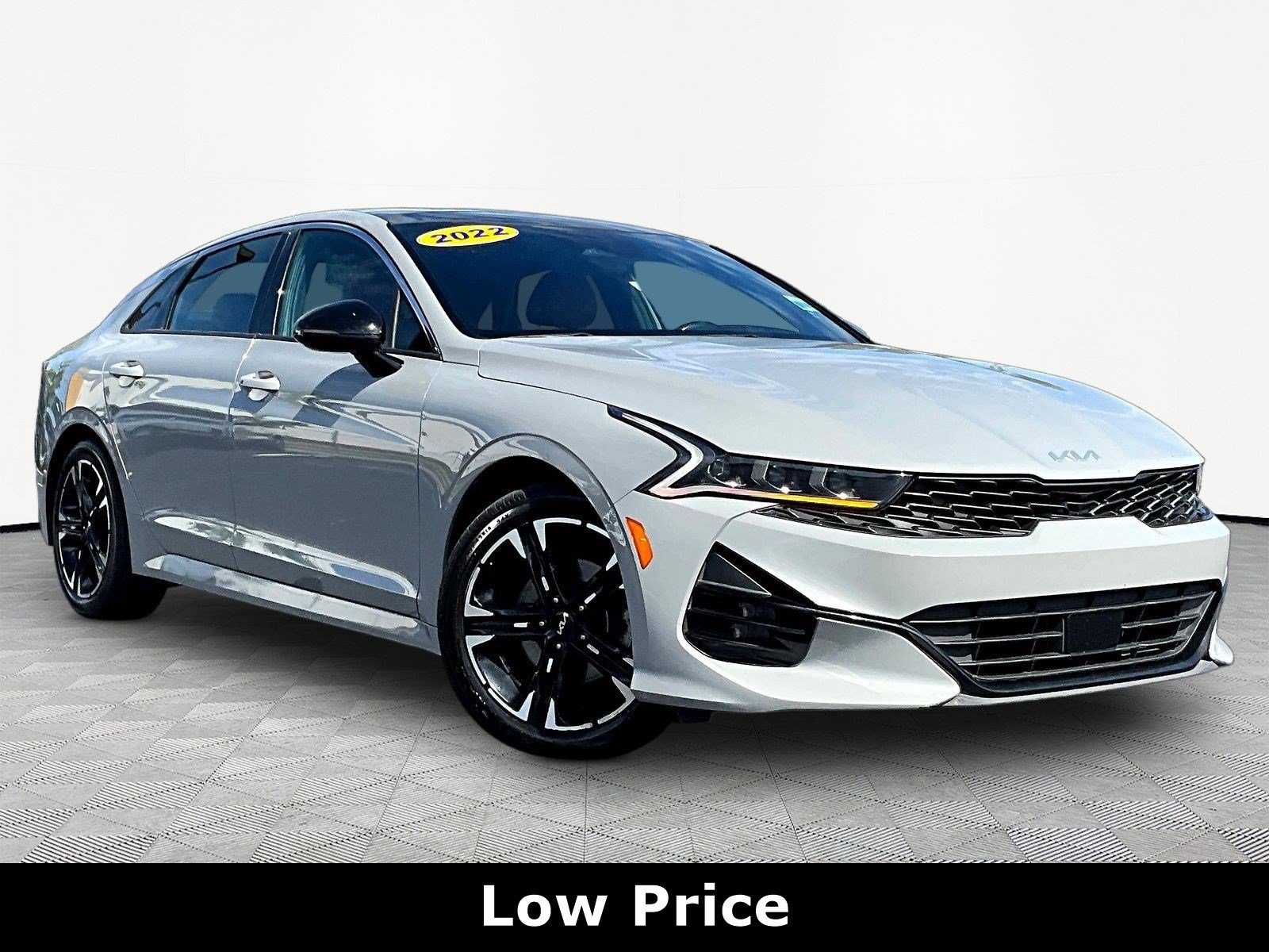 Used 2022 Kia K5 GT-Line w/ GT-Line Awd Premium Package image 3