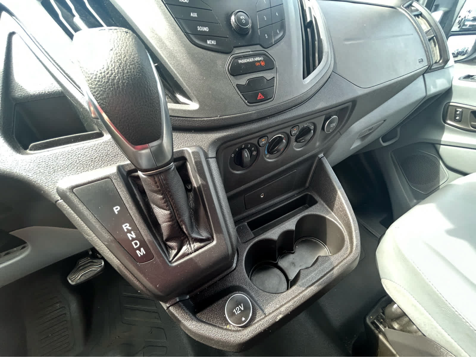 Used 2018 Ford Transit 350 138 DRW w/ Exterior Upgrade Package RWD image 27