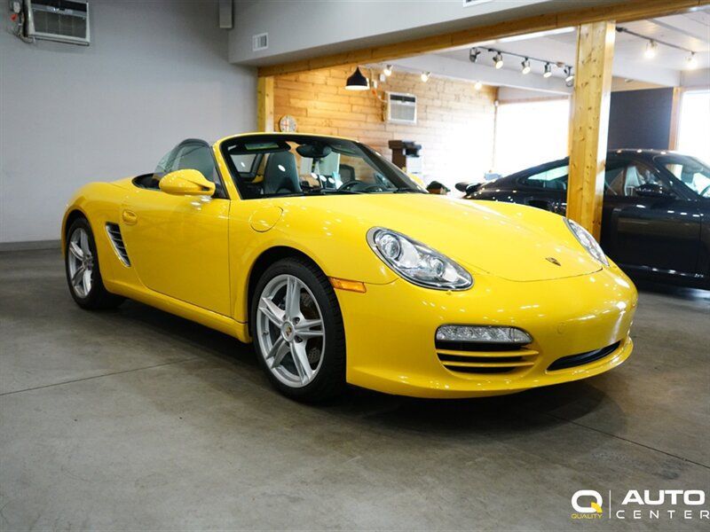 Used 2011 Porsche Boxster RWD image 3