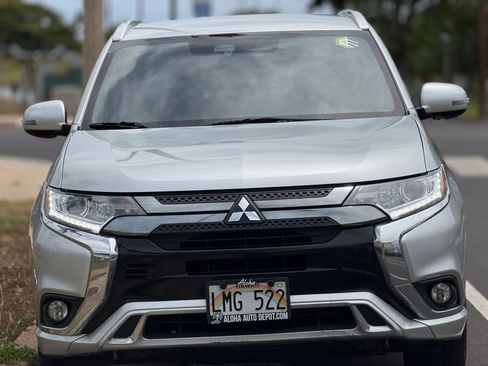 Used 2022 Mitsubishi Outlander GT AWD/4WD image 7