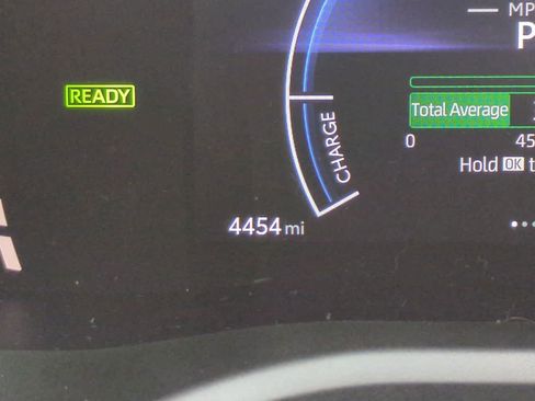 Used 2026 Toyota Camry SE FWD image 24