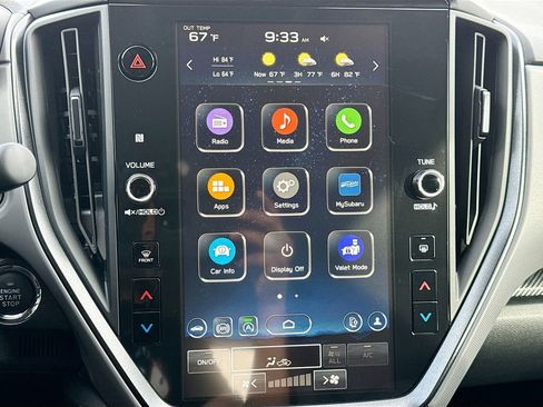 Certified 2025 Subaru Crosstrek 2.5i Limited w/ Crosstrek Mirror Package image 21