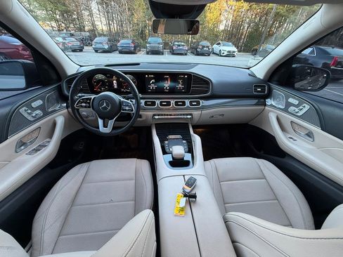 Used 2022 Mercedes-Benz GLE 350 w/ AMG Line Exterior image 7