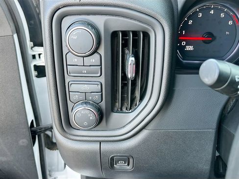 Used 2023 Chevrolet Silverado 2500 W/T w/ WT Convenience Package AWD/4WD image 10