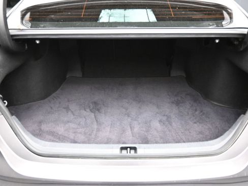 Used 2022 Toyota Camry LE image 23