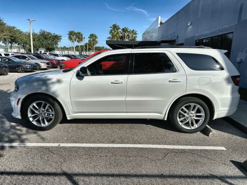 Used 2024 Dodge Durango GT RWD image 5