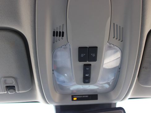 Used 2015 GMC Terrain SLE image 38