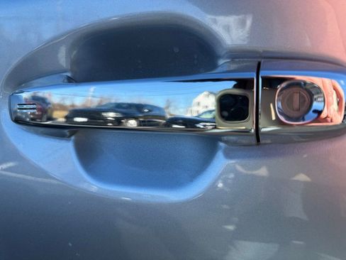 Used 2021 Subaru Ascent Touring image 23