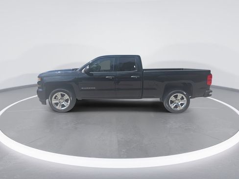 Used 2017 Chevrolet Silverado 1500 Custom image 5