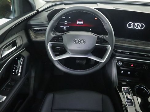 Used 2025 Audi Q5 Premium w/ Convenience Package AWD/4WD image 12