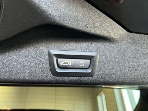 Used 2021 BMW X5 xDrive40i AWD/4WD image 15