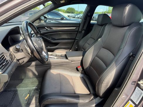 Used 2020 Honda Accord Sport image 20