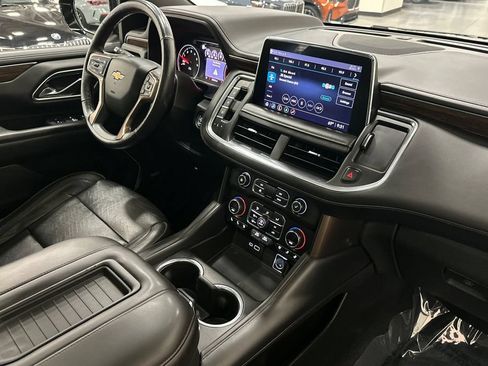 Used 2021 Chevrolet Tahoe High Country w/ Premium Package RWD image 19