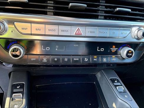 Used 2022 Kia Telluride EX w/ EX Premium Package FWD image 33
