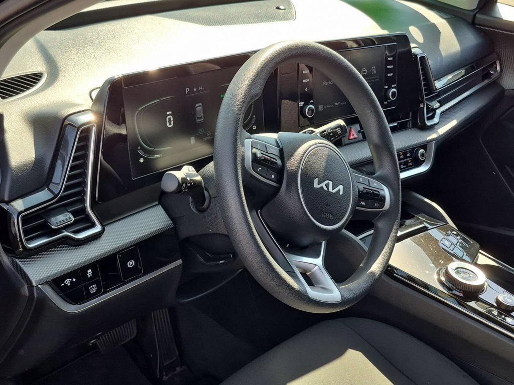 Certified 2023 Kia Sportage LX AWD/4WD image 10