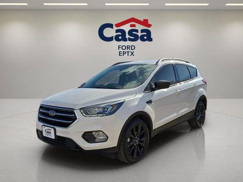 Used 2019 Ford Escape SE image 6