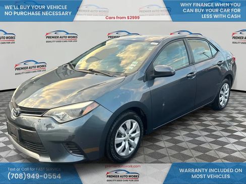 Used 2015 Toyota Corolla LE image 1