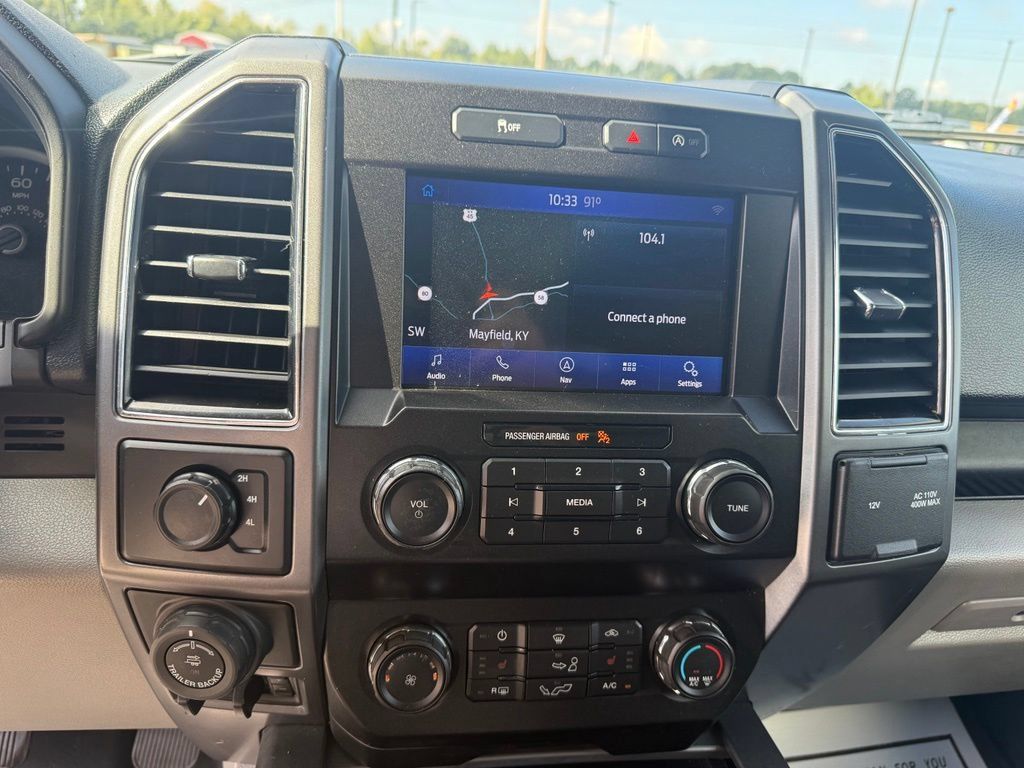 Used 2020 Ford F150 XLT w/ Equipment Group 302A Luxury AWD/4WD image 25