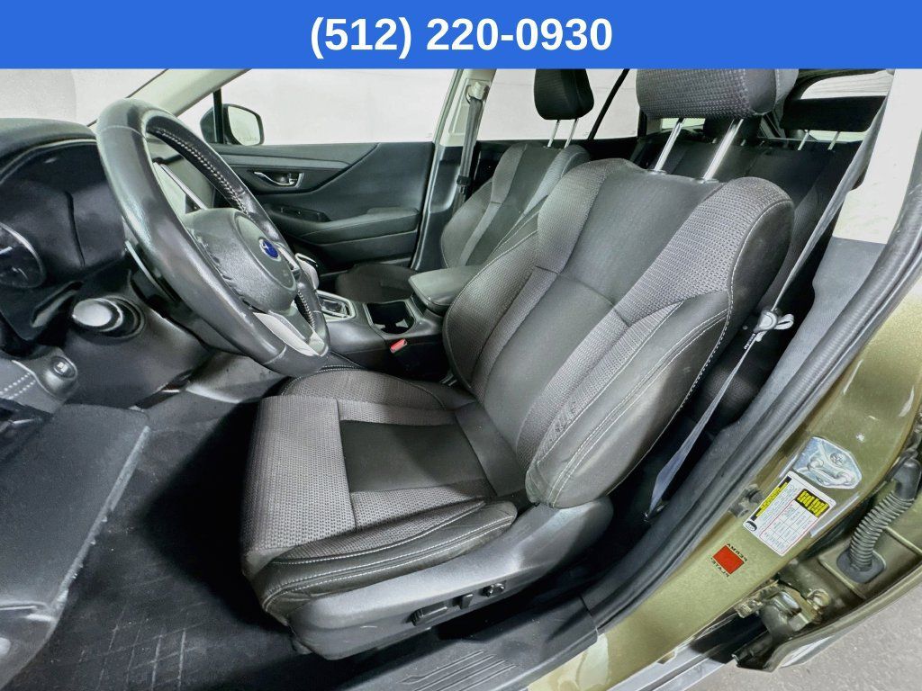 Used 2025 Subaru Outback Premium AWD/4WD image 26