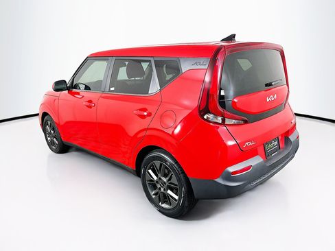 Used 2022 Kia Soul EX FWD image 5