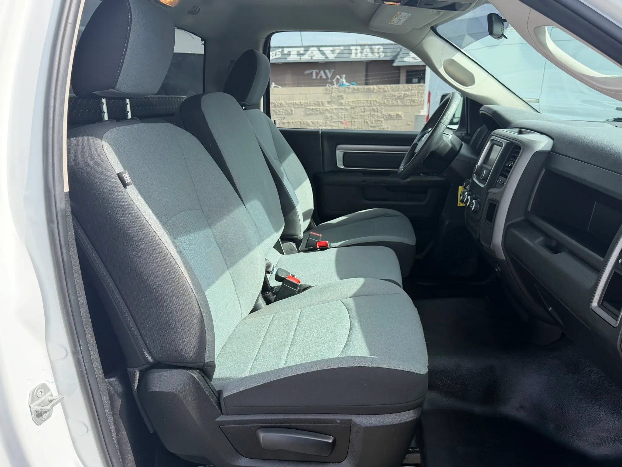 Used 2022 RAM 1500 Tradesman w/ Power & Remote Entry Group AWD/4WD image 13