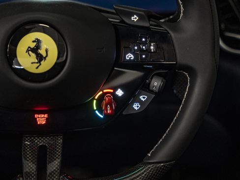 Used 2026 Ferrari Roma Spider RWD image 38