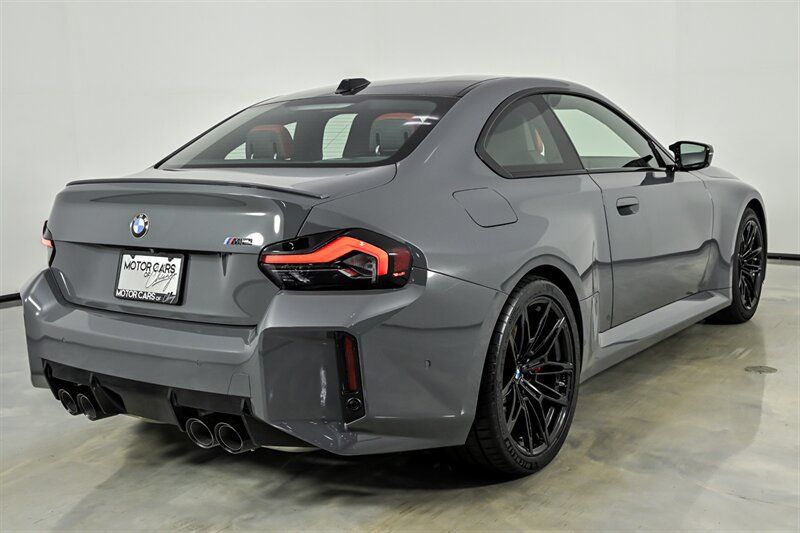 Used 2025 BMW M2 w/ Lighting Package RWD image 9