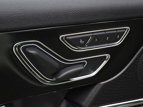 New 2025 Lincoln Corsair AWD w/ Equipment Group 101A image 14